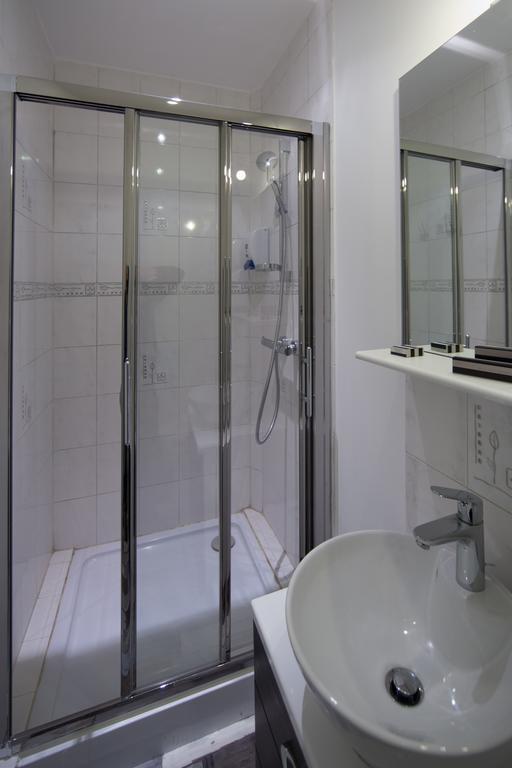 Hotel La Carpe D'Or Fontainebleau Habitación foto